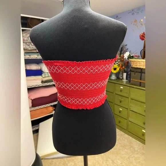 Red tube top - Picture 2 of 3